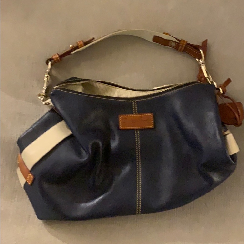 Dooney and Bourke (Navy) Leather Shoulder Bag